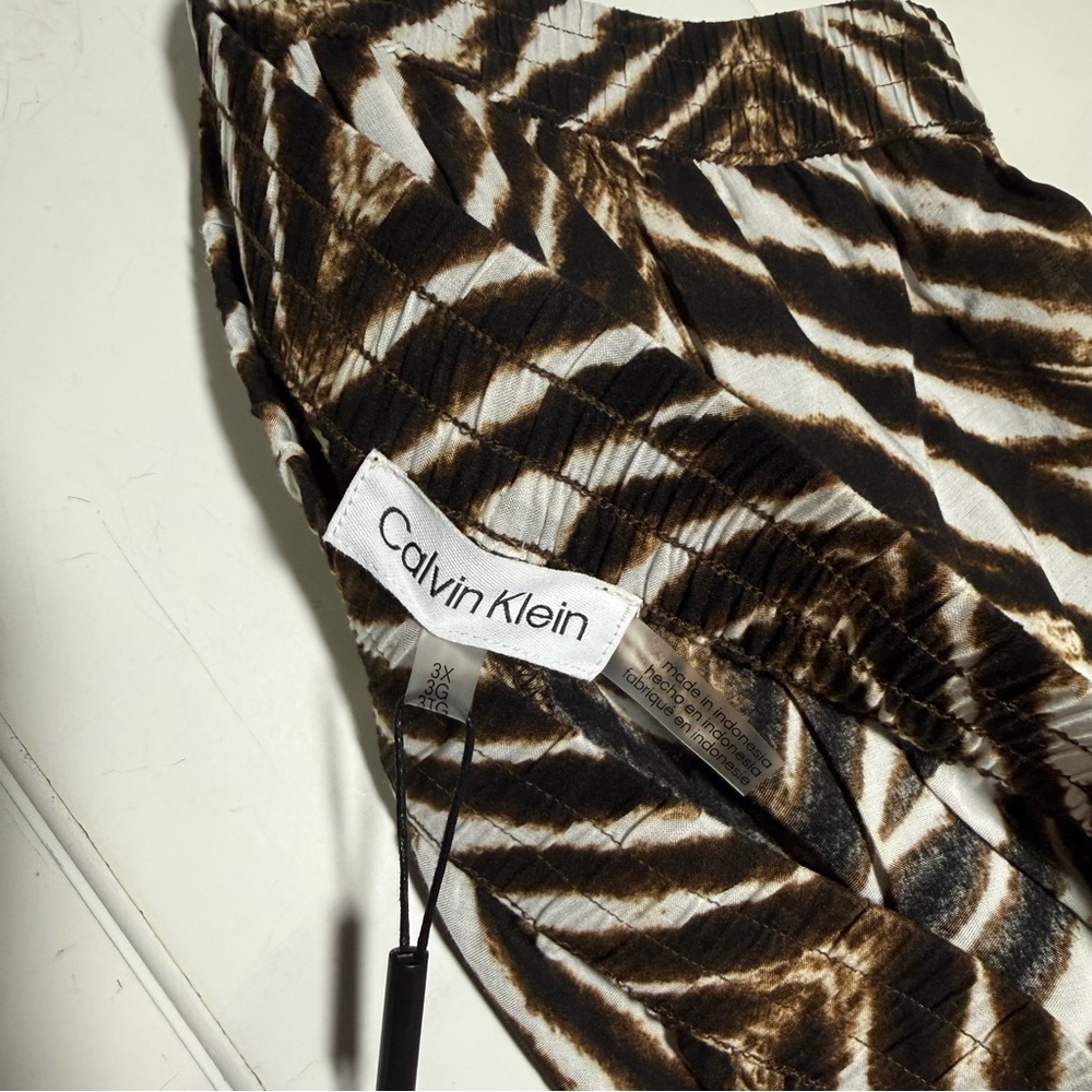 Calvin Klein Zebra Print Pants Pleated Size 3X NWT Animal
Print Multicolor - Picture 5 of 7